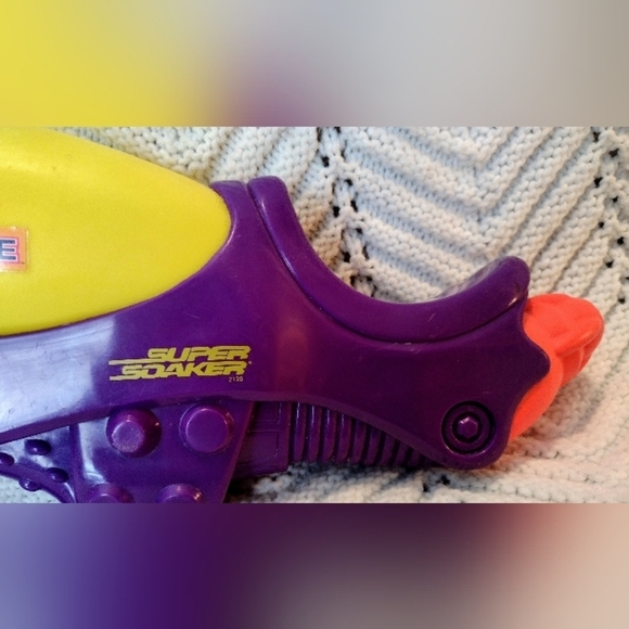 Vintage Super Soaker Air Pressure XP Backfire 2000 Larami Water Gun  Forward - Picture 9 of 13
